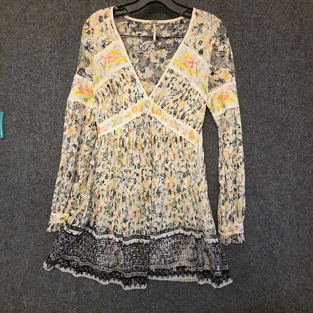 Free People Dress Womens 0 Multicolor Floral Lace V Neck Long Sleeve Fit & Flare